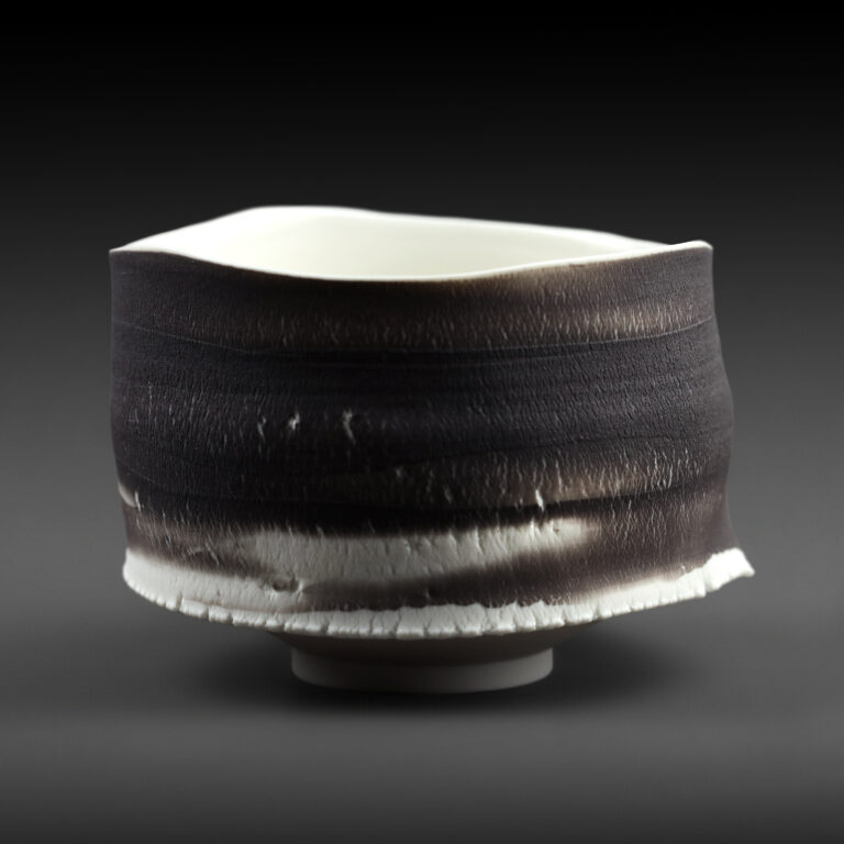 Large porcelaine black tea bowl - Eric Faure